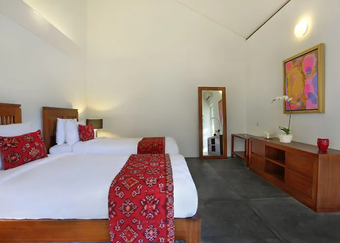 Mayaloka Villa *