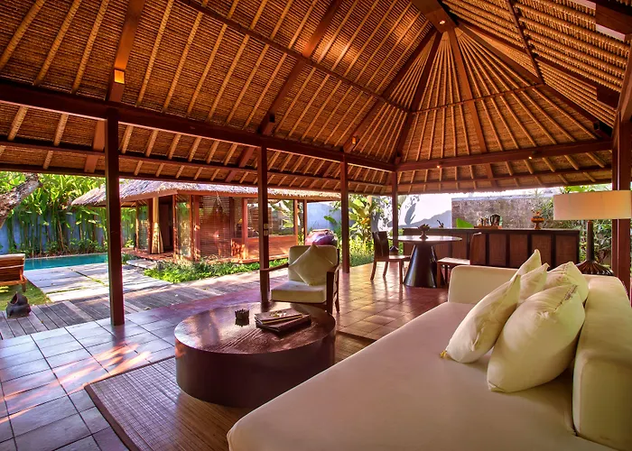 Mayaloka * Seminyak (Bali)