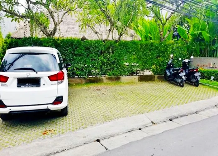 Mayaloka Villa *