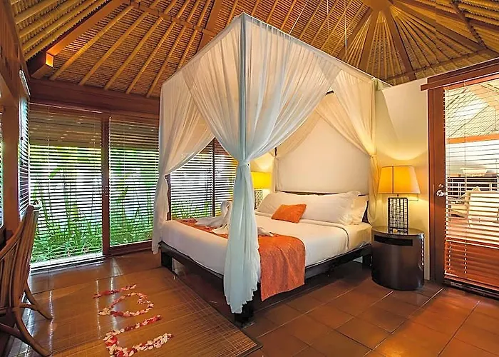 Mayaloka Villa *